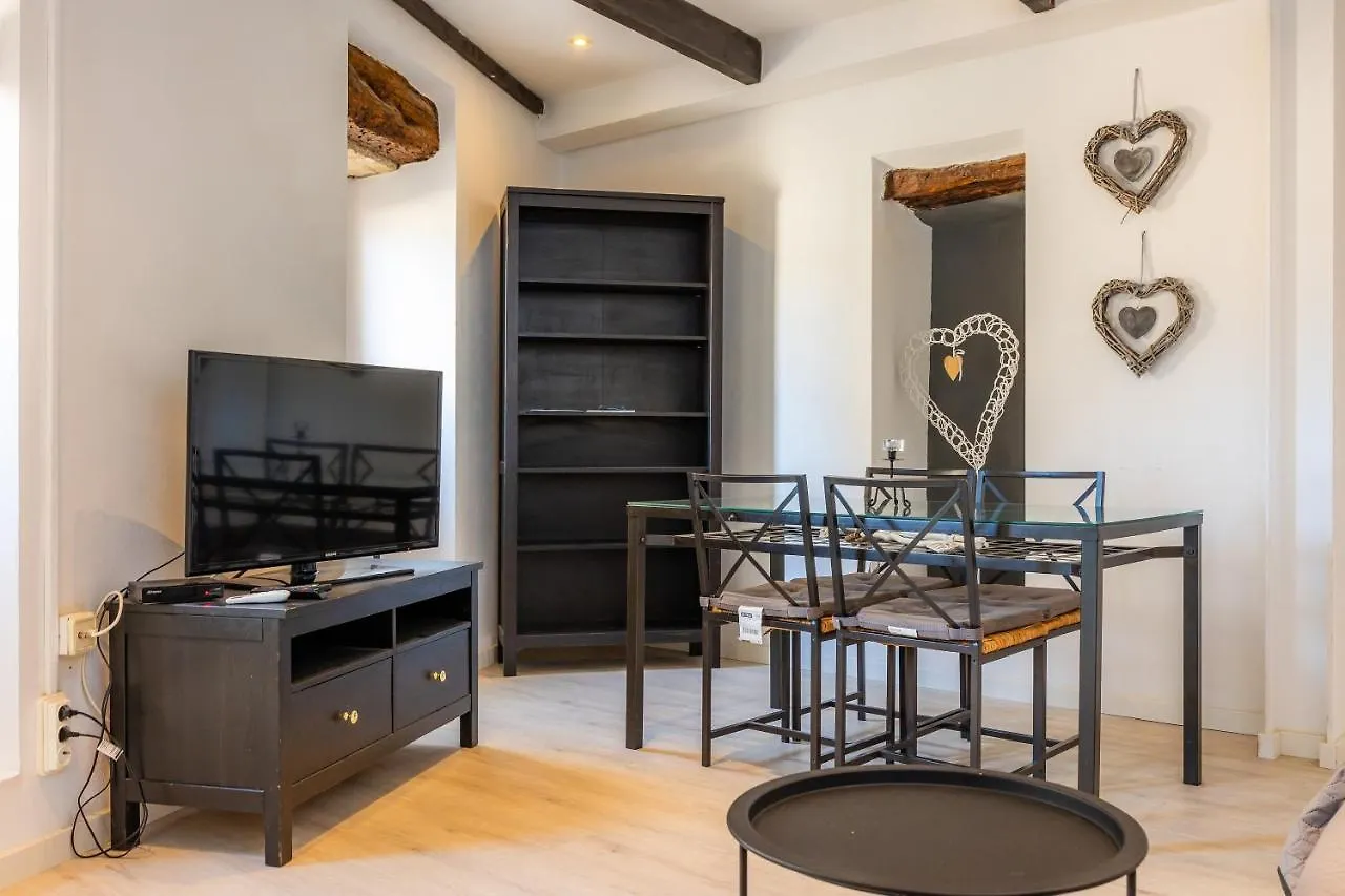 Apartment Apartamento Can Roses Moscari Spain