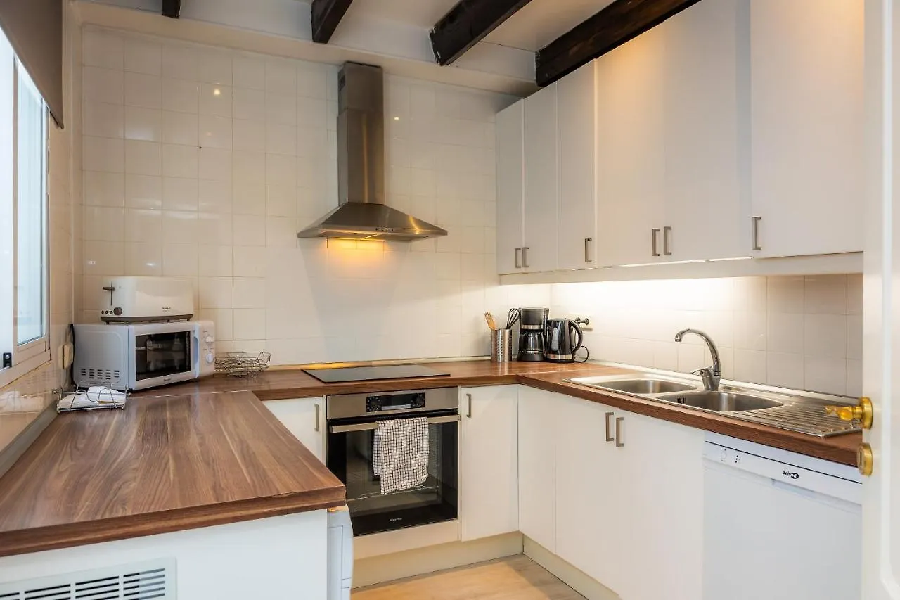 Apartamento Can Roses Moscari 0*,